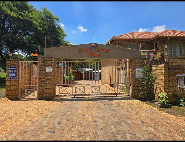 2 BEDROOM TOWNHOUSE FOR SALE IN ELANDSPARK
